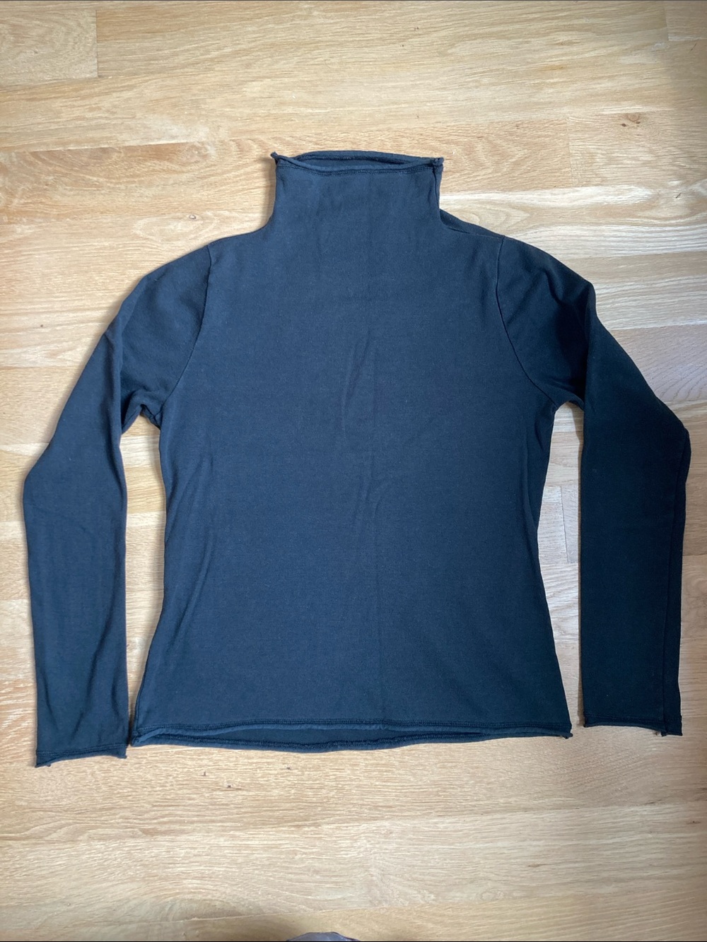 Elizabeth Suzann x AC Long Sleeve Louise Funnel Neck Turtleneck Top